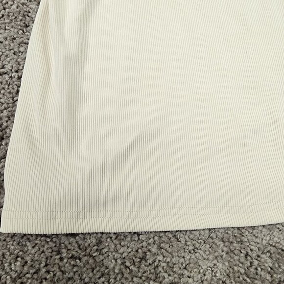 Glam Ribbed Ruffled Sleeves Short Sleeve Top XXL - Picture 5 of 5